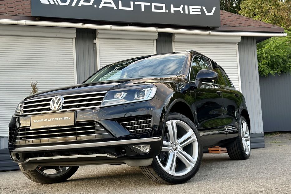 Продам Volkswagen Touareg R Line 2017 года в Киеве