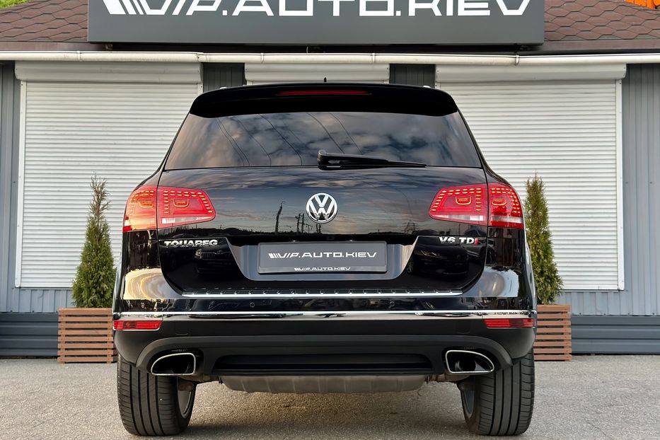 Продам Volkswagen Touareg R Line 2017 года в Киеве