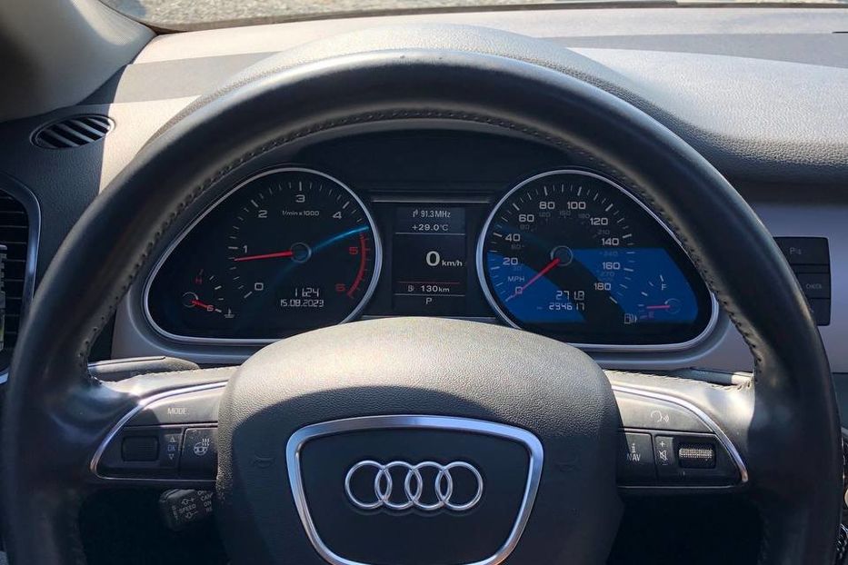 Продам Audi Q7 Quattro Premium Plus 2011 года в Черновцах