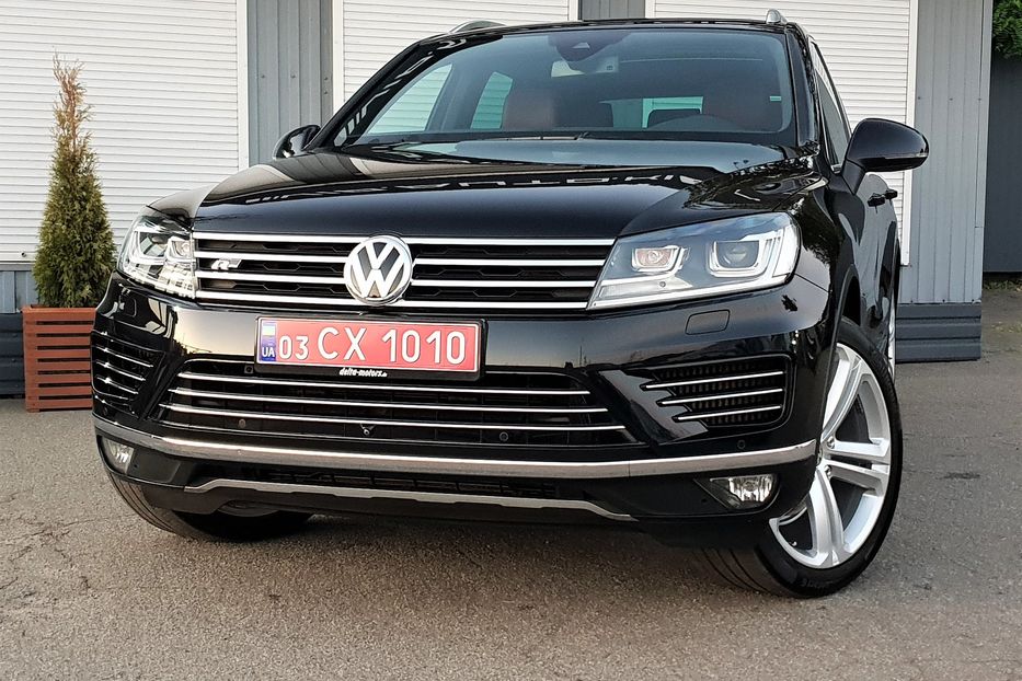 Продам Volkswagen Touareg R-Line Exclusive 2016 года в Киеве