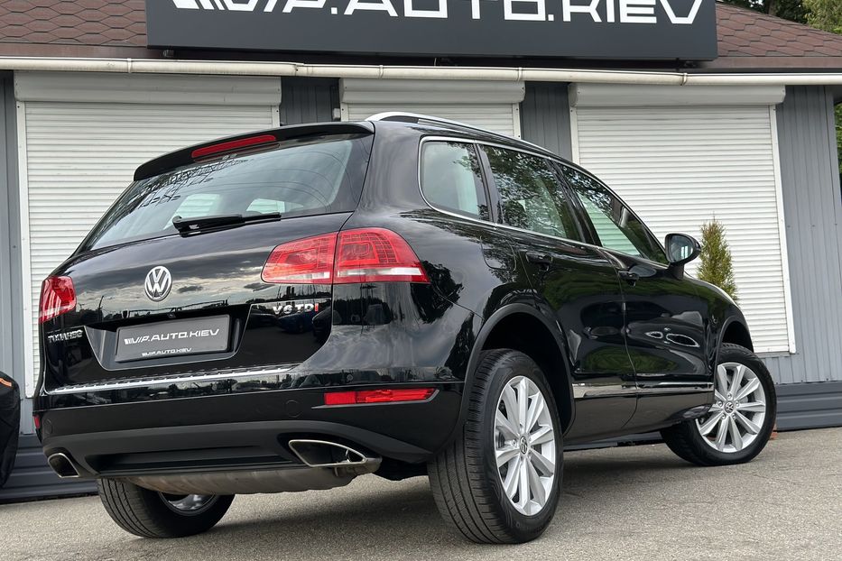 Продам Volkswagen Touareg Executive  2014 года в Киеве