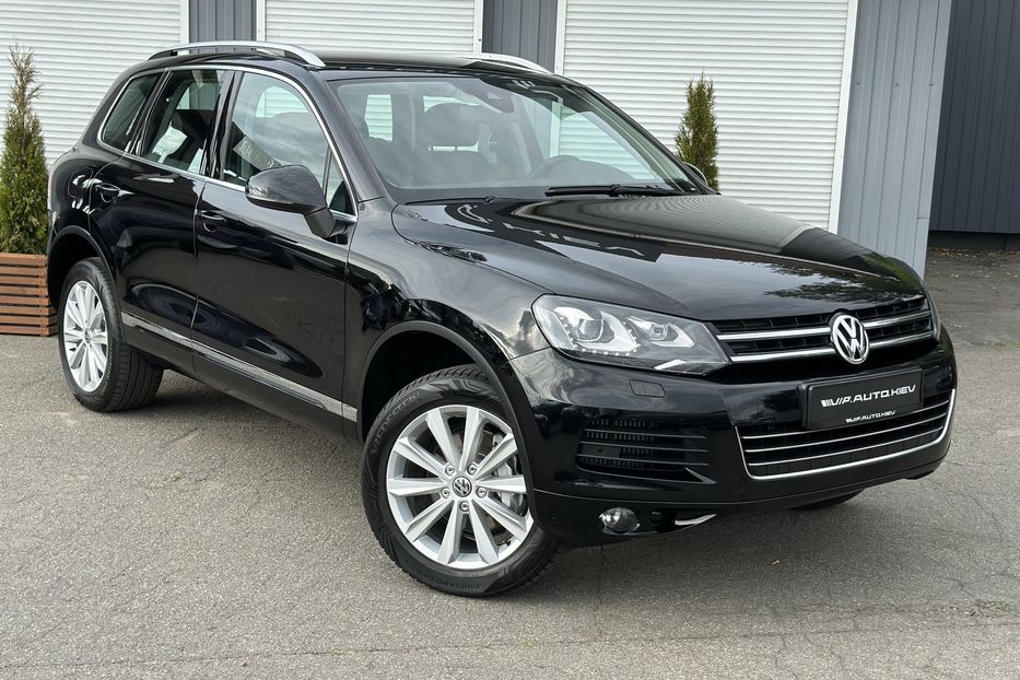 Продам Volkswagen Touareg Executive  2014 года в Киеве