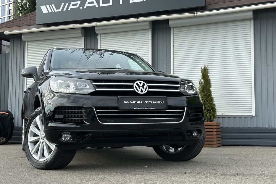 Продам Volkswagen Touareg Executive  2014 года в Киеве