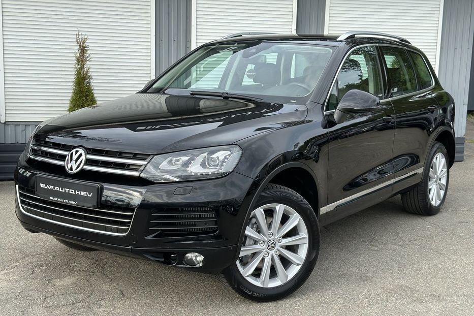 Продам Volkswagen Touareg Executive  2014 года в Киеве