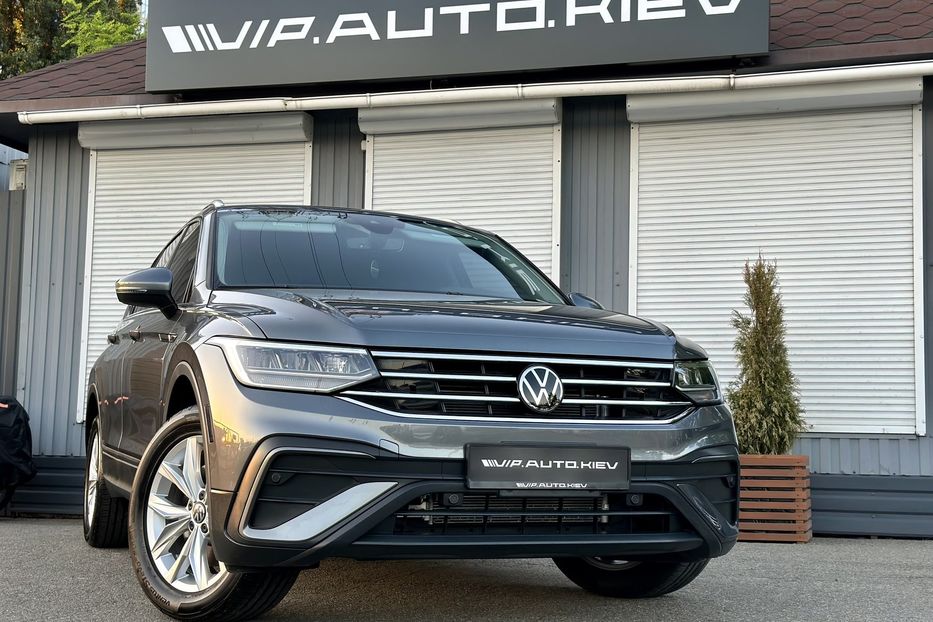 Продам Volkswagen Tiguan Long 7m 2022 года в Киеве