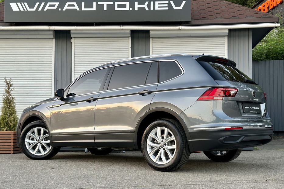 Продам Volkswagen Tiguan Long 7m 2022 года в Киеве