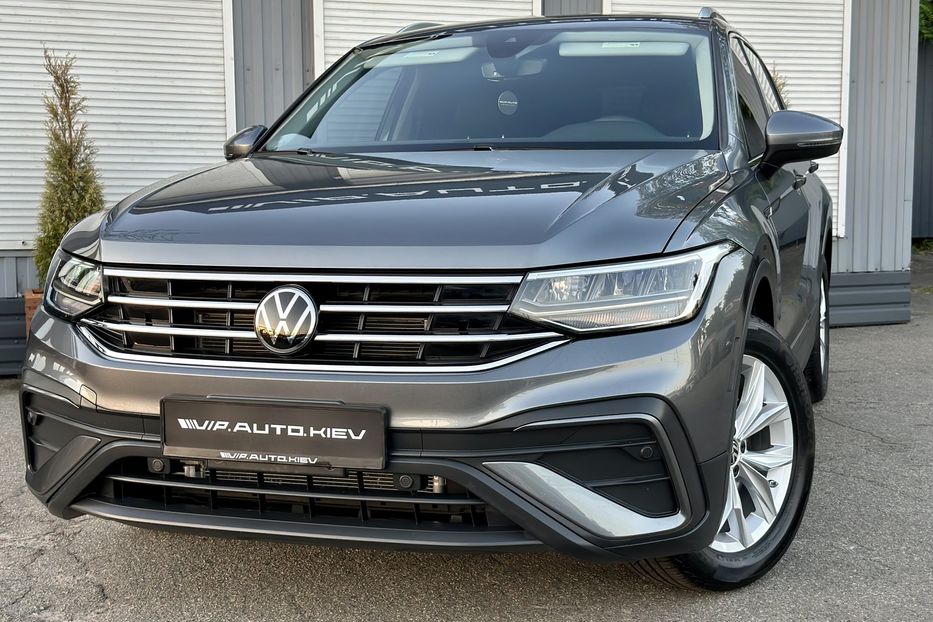 Продам Volkswagen Tiguan Long 7m 2022 года в Киеве