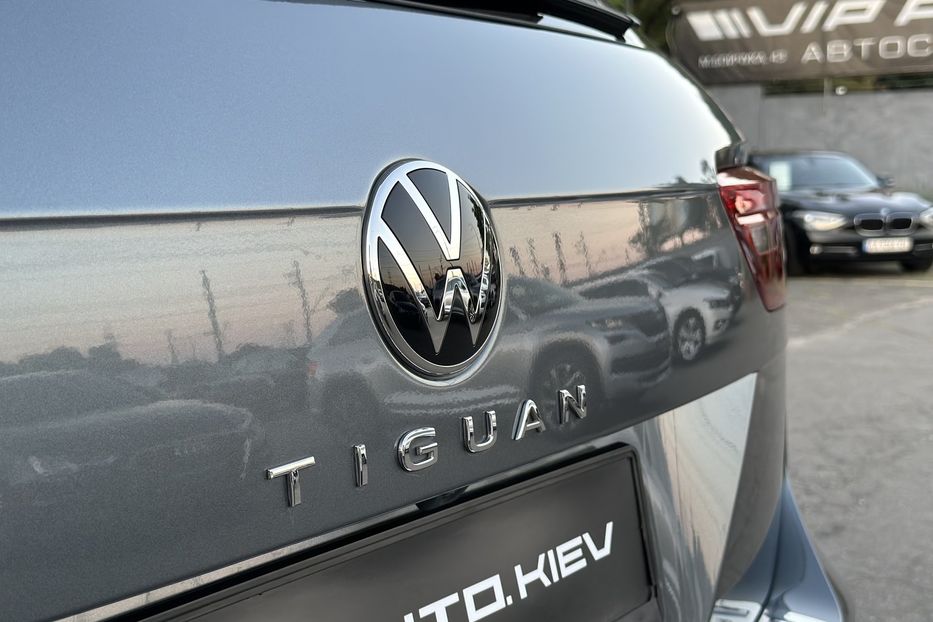 Продам Volkswagen Tiguan Long 7m 2022 года в Киеве