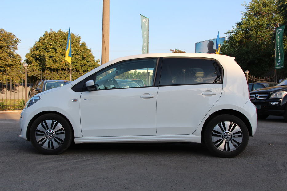 Продам Volkswagen Up electro 19 кВт  2015 года в Одессе