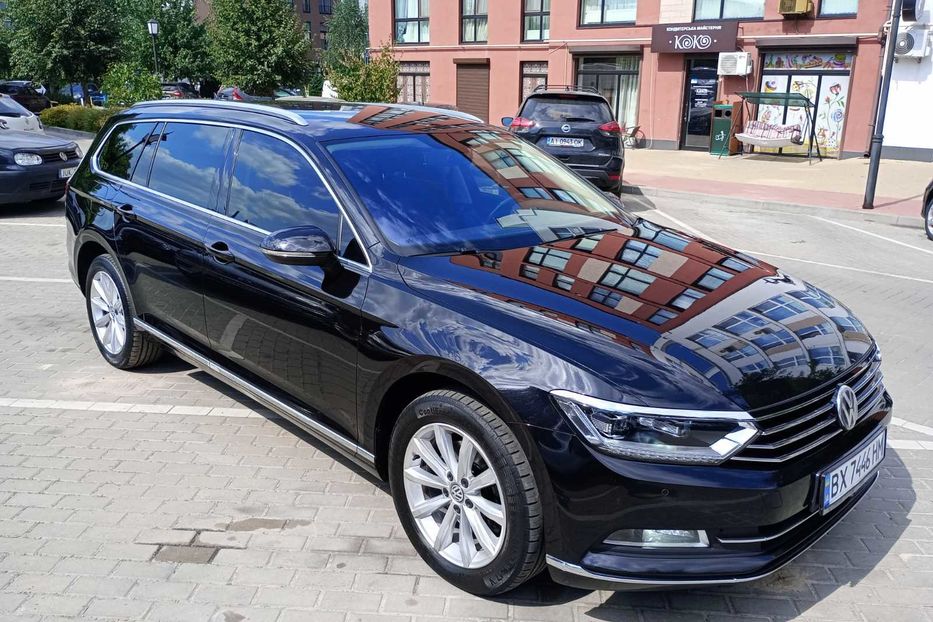 Продам Volkswagen Passat B8 Highline 110кВт 2015 года в Киеве