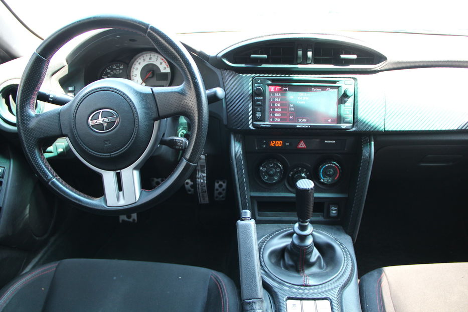 Продам Toyota GT 86   2013 года в Одессе