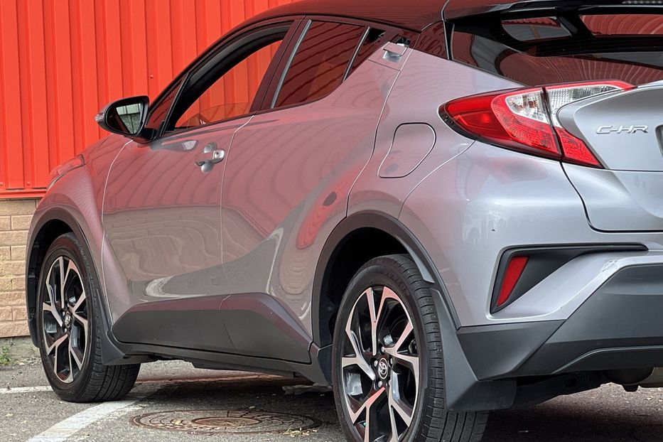 Продам Toyota C-HR 2018 года в Одессе