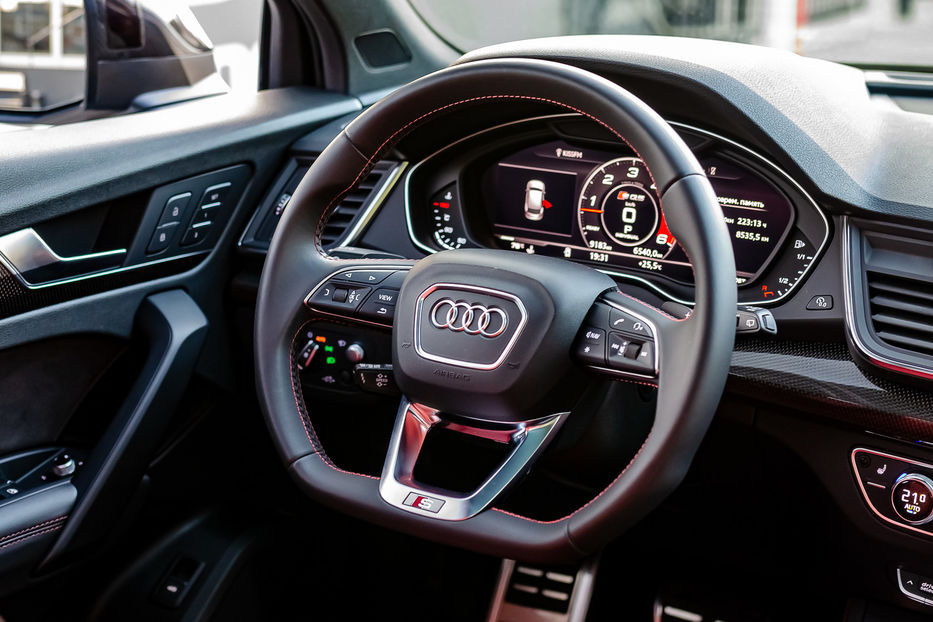 Продам Audi SQ 5 3.0TDI QUATTRO 2020 года в Киеве