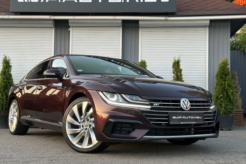 Продам Volkswagen Arteon 3X R Line 2018 года в Киеве