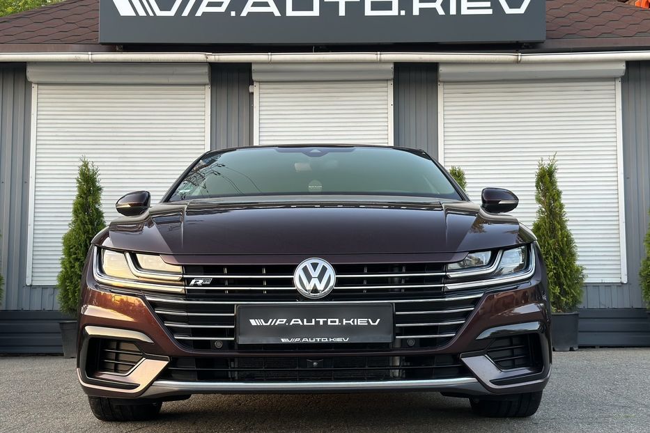 Продам Volkswagen Arteon 3X R Line 2018 года в Киеве