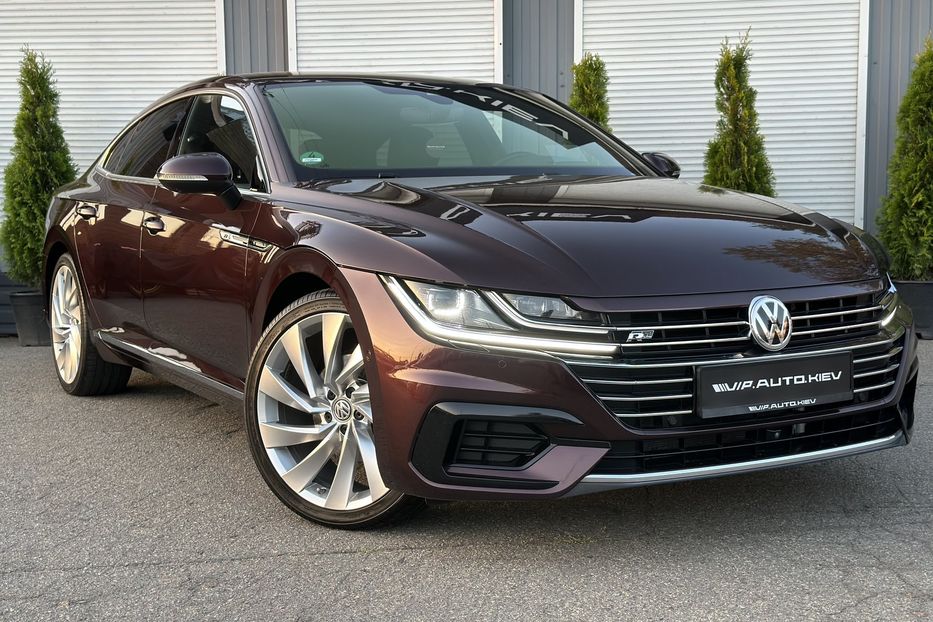 Продам Volkswagen Arteon 3X R Line 2018 года в Киеве