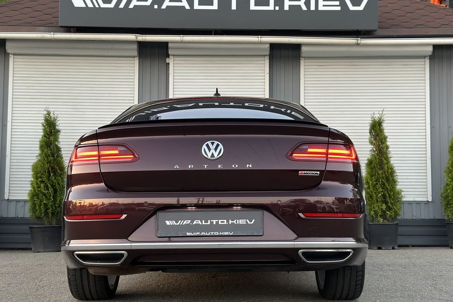 Продам Volkswagen Arteon 3X R Line 2018 года в Киеве