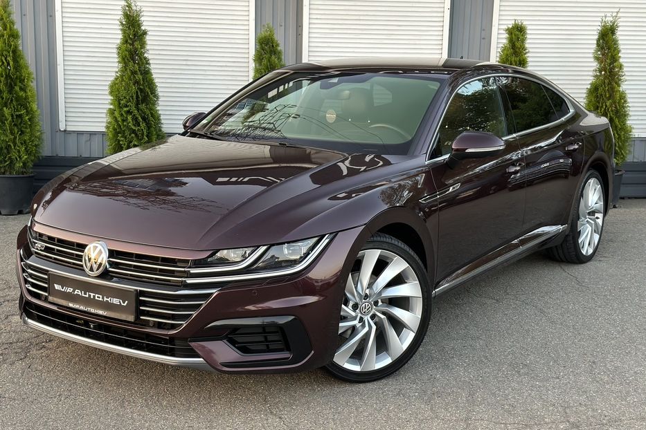 Продам Volkswagen Arteon 3X R Line 2018 года в Киеве