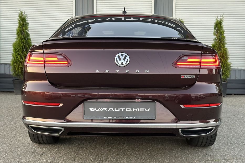 Продам Volkswagen Arteon 3X R Line 2018 года в Киеве
