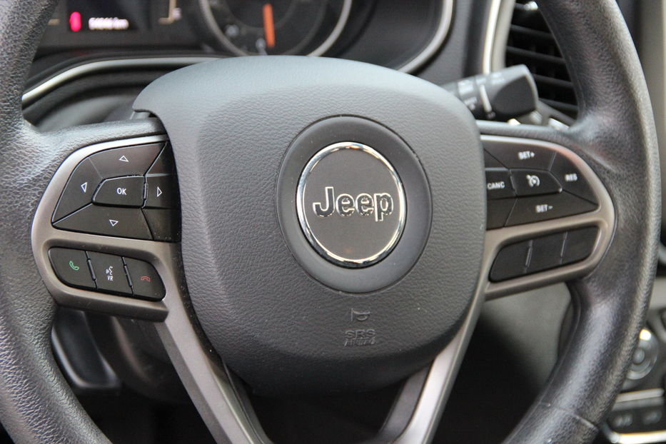 Продам Jeep Cherokee Latitude 2018 года в Одессе