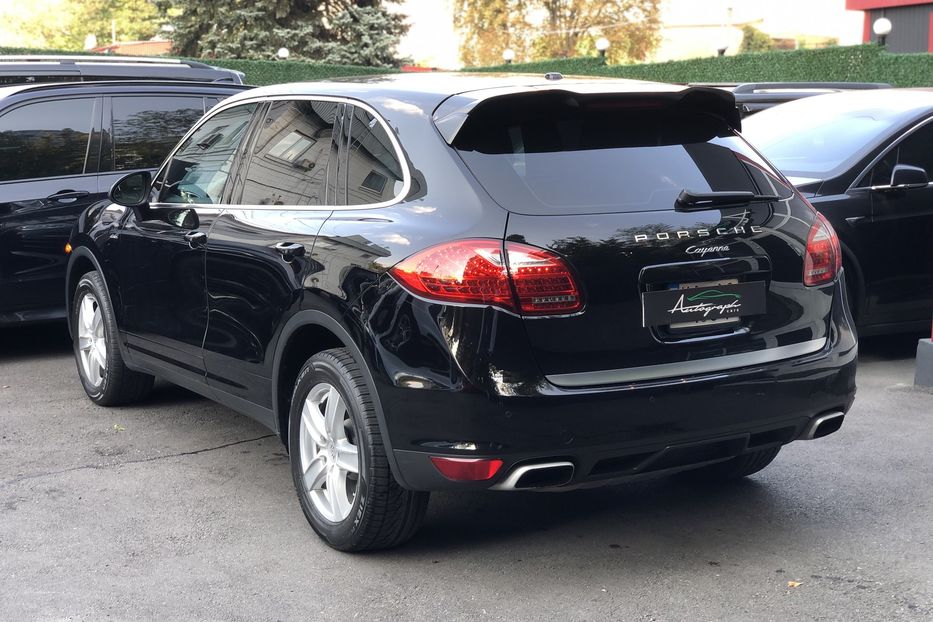 Продам Porsche Cayenne 3.0 diesel 2014 года в Киеве