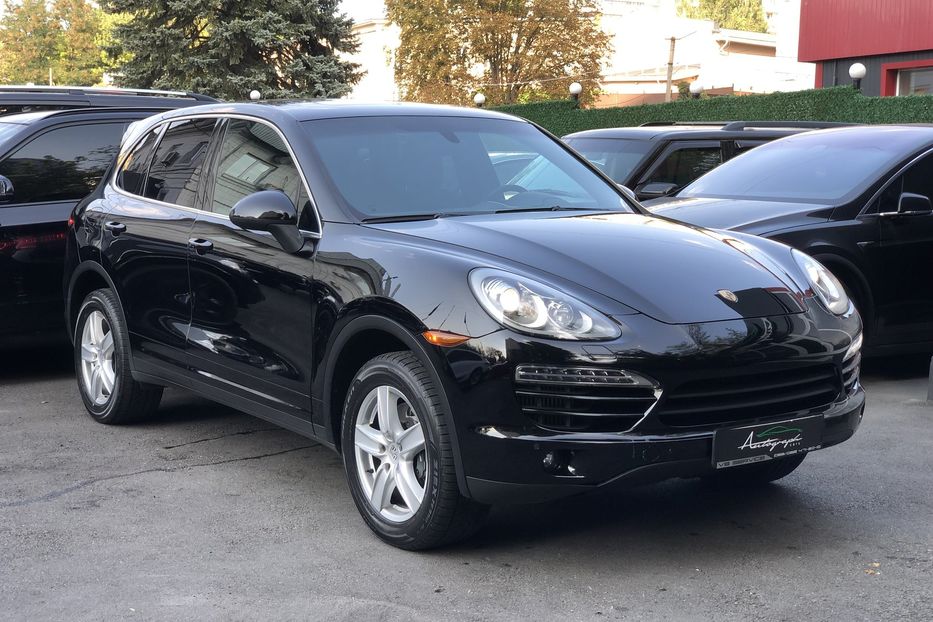 Продам Porsche Cayenne 3.0 diesel 2014 года в Киеве