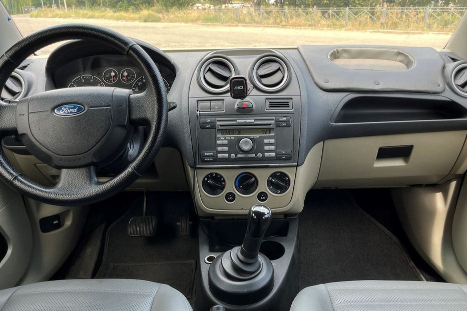 Продам Ford Fiesta Automat 2006 года в Николаеве