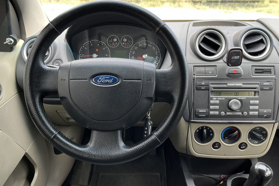 Продам Ford Fiesta Automat 2006 года в Николаеве