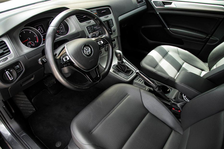 Продам Volkswagen Golf VII TDI 2014 года в Черновцах