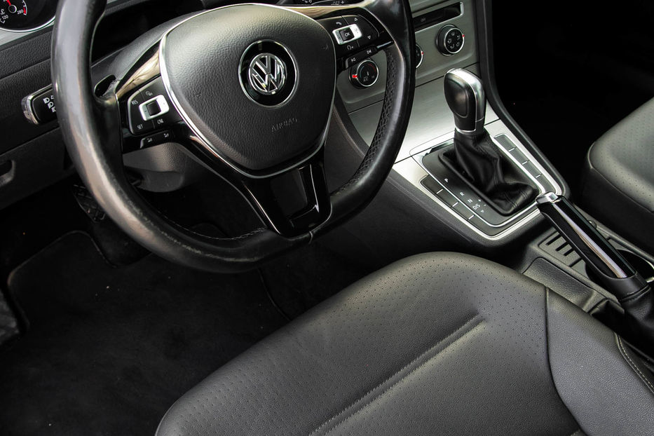 Продам Volkswagen Golf VII TDI 2014 года в Черновцах