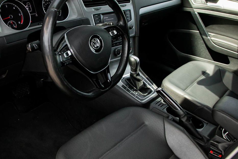 Продам Volkswagen Golf VII TDI 2014 года в Черновцах