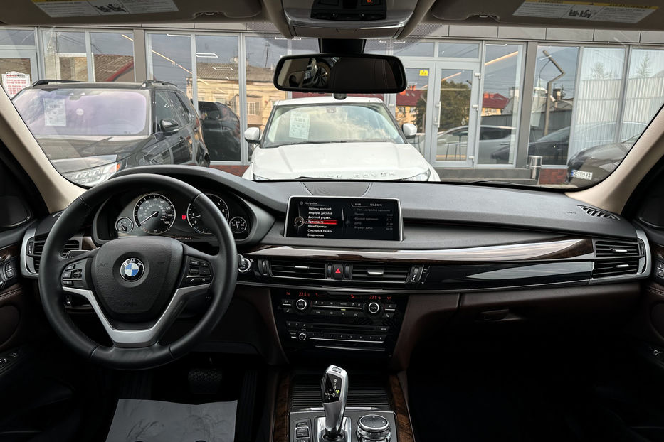 Продам BMW X5  F15 35i Steptronic xDr. 2015 года в Черновцах