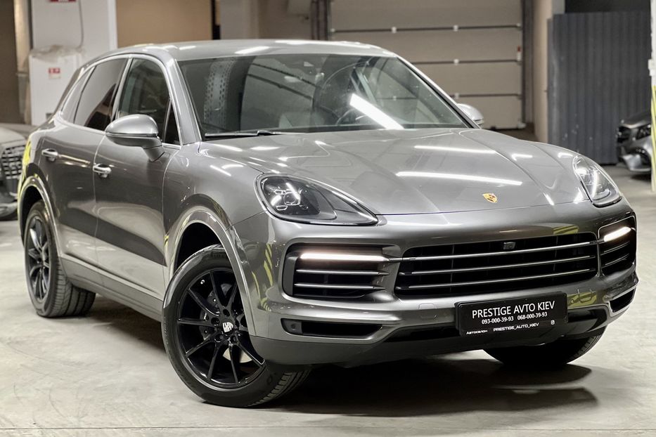 Продам Porsche Cayenne 2018 года в Киеве