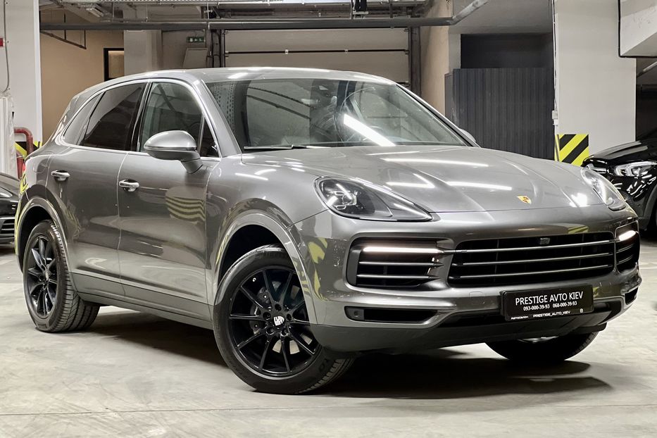 Продам Porsche Cayenne 2018 года в Киеве