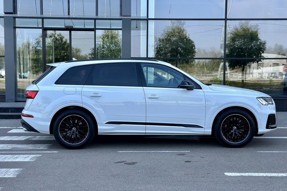 Продам Audi SQ 7 2023 года в Киеве