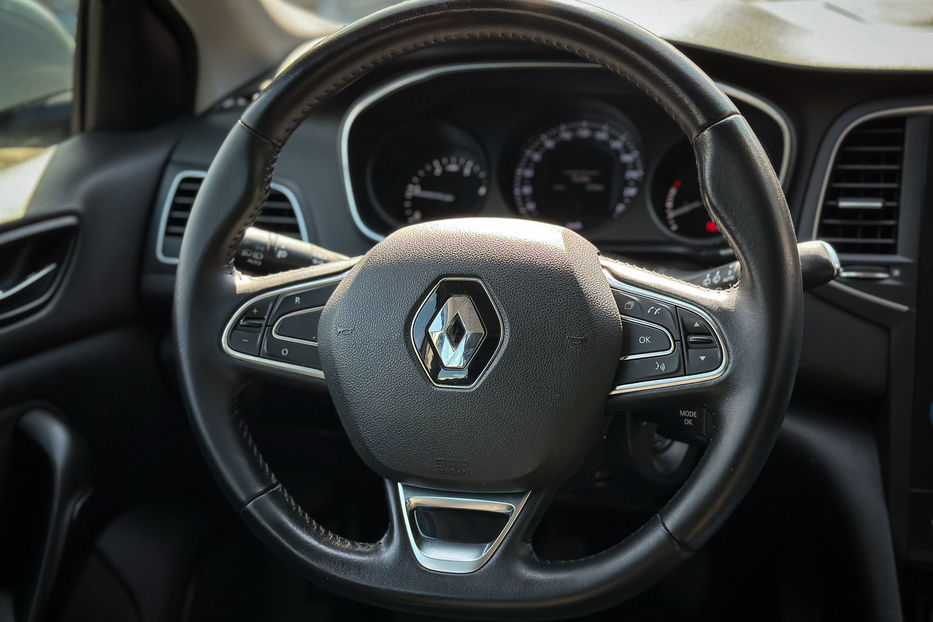 Продам Renault Megane 1.5 diеsel MT 2017 года в Черновцах