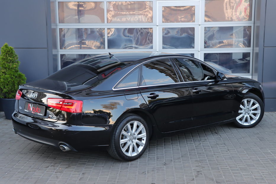 Продам Audi A6 2016 года в Одессе