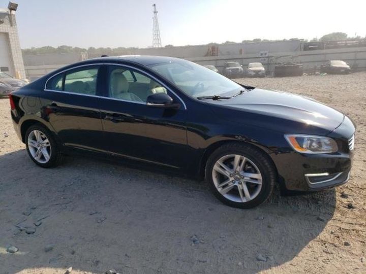 Продам Volvo S60 PREMIER  2015 года в Черновцах