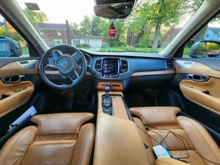 Продам Volvo XC90 T6 2016 года в Черновцах