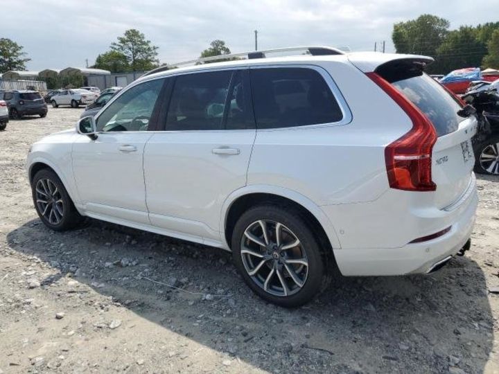 Продам Volvo XC90  T6 MOMENTUM 2019 года в Черновцах