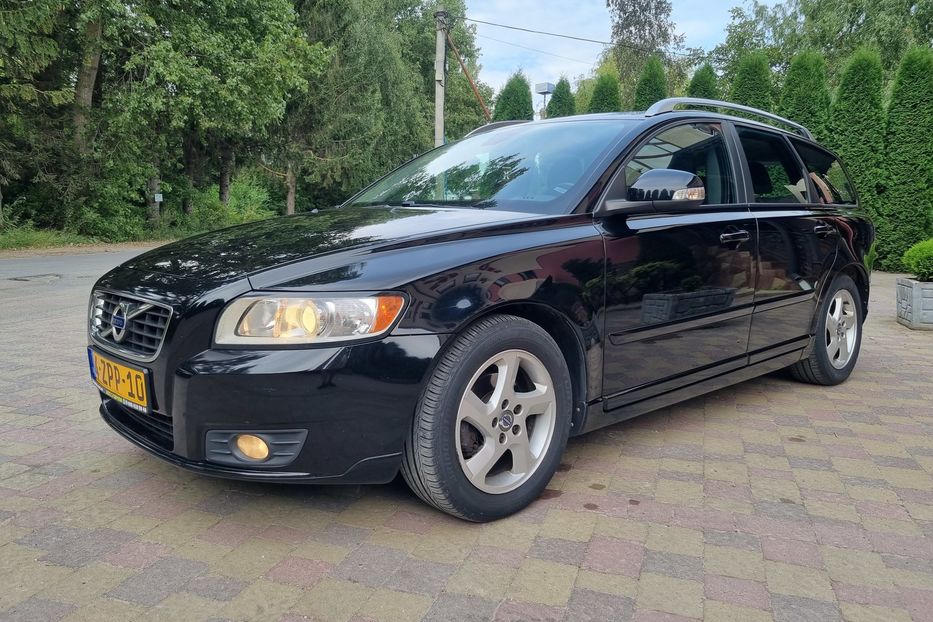 Продам Volvo V50 1.6 84kw Business Edition  2010 года в Тернополе