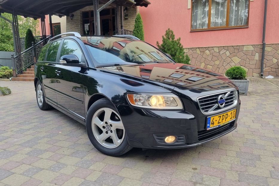 Продам Volvo V50 1.6 84kw Business Edition  2010 года в Тернополе