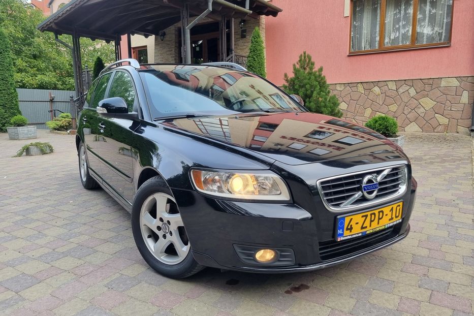 Продам Volvo V50 1.6 84kw Business Edition  2010 года в Тернополе