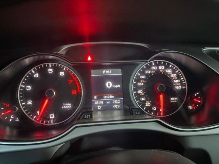 Продам Audi A4 PREMIUM PLUS 2014 года в Черновцах