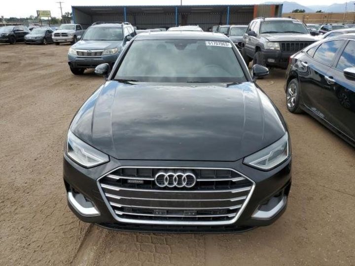 Продам Audi A4 PREMIUM 40  2021 года в Киеве