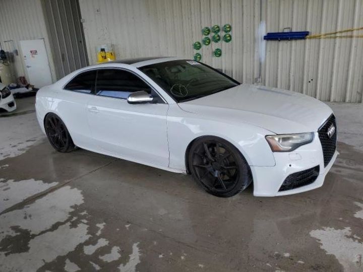 Продам Audi S5 PRESTIGE 2012 года в Черновцах