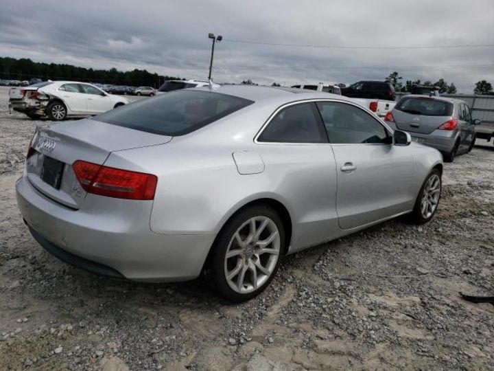 Продам Audi A5 PREMIUM PLUS 2011 года в Черновцах