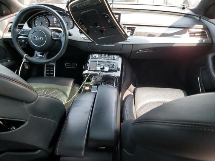 Продам Audi S8  QUATTRO 2017 года в Полтаве