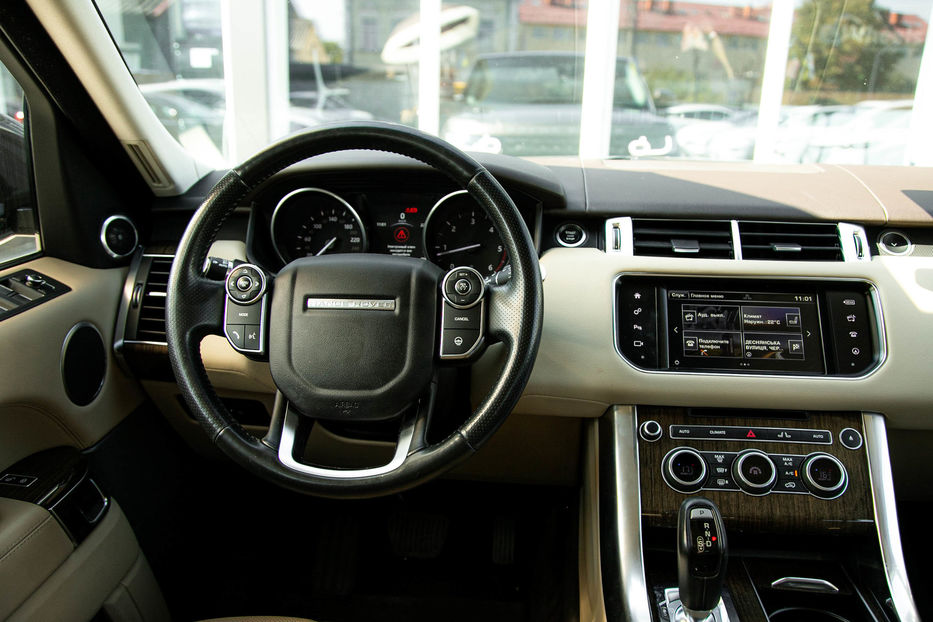Продам Land Rover Range Rover Sport 2016 года в Черновцах