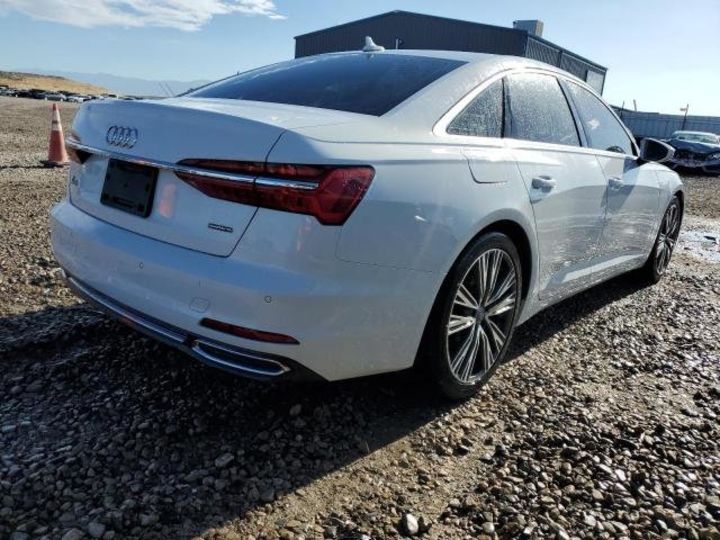 Продам Audi A6  PREMIUM 2019 года в Киеве